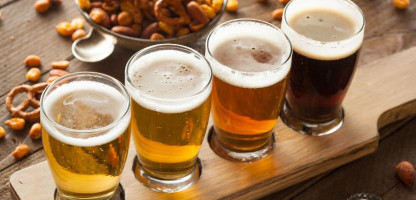 Raise a Glass with Vermont Beer & Cider | DigInVT Gift Guide 2024
