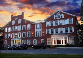 Morgan's Tavern at the Middlebury Inn