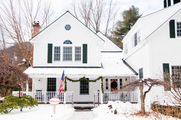 Maple Getaway at Four Columns Inn