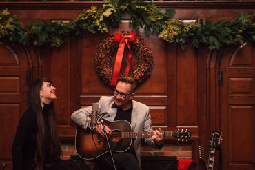 Dinner and a Show with Brett and Kat | Philo Ridge Farm