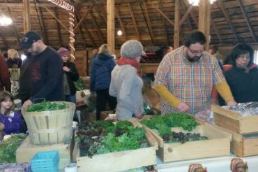 Annual Thanksgiving Farmers Market at the Round Barn Farm