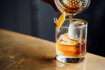 Holiday Cocktail Class with Olive Robb of Honey Road | Mad River Distillers