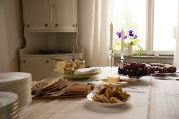 How to Build the Perfect Cheese Plate | City Market