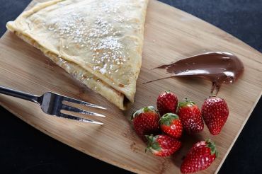 Learn to Make Crepes with Skinny Pancake | Richmond