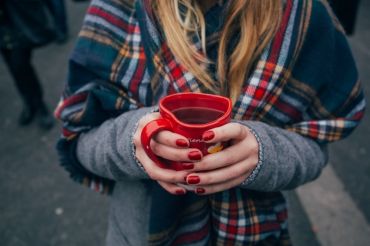 Cabot Holiday Festival and Outdoor Market | Harry's Hardware & The Den